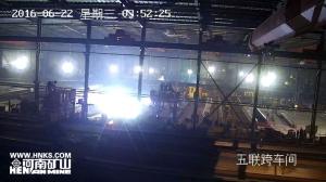 不惧热浪战高温 不减热情促生产